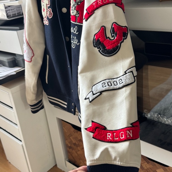 Varsity Jacket.TRUE RELIGION - Picture 4 of 8